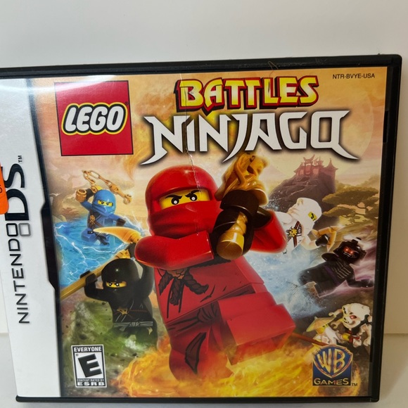 LEGO Battles: Ninjago (Nintendo DS, 2011) - Picture 1 of 3